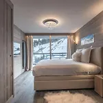 Appartement 76M², 6-7 Pers, Courchevel Village, Pied Des Pistes, Centre, Balcon, Spa, Parking, Wi-Fi. - Fr-1-631-202
